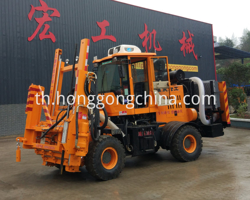 Highway Guardrail Installation Machine